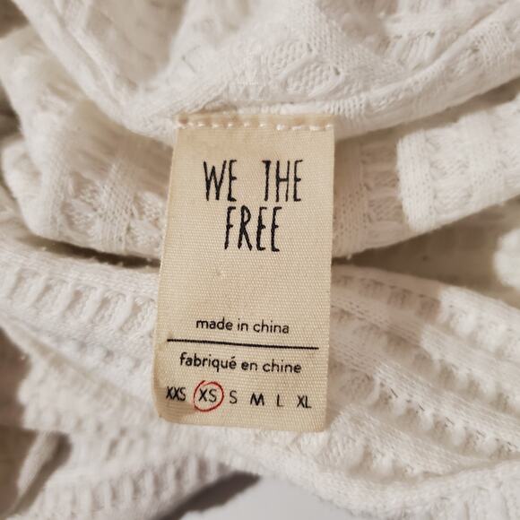 We The Free People Wildcat Thermal Waffle Knit Raw Hem Oversized Top Size XS - Picture 9 of 12